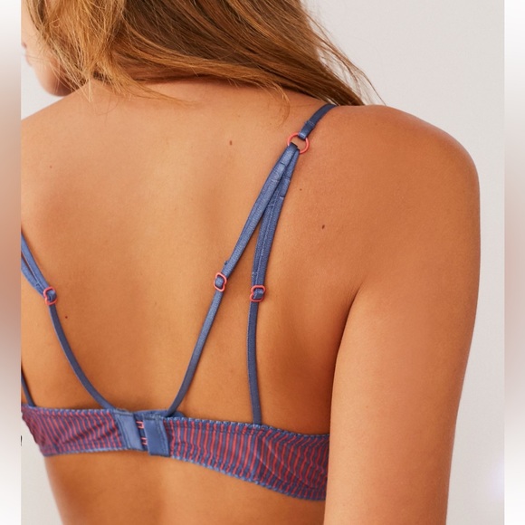 Out From Under Be Mine Sheer Applique Underwire Bra - Picture 2 of 12